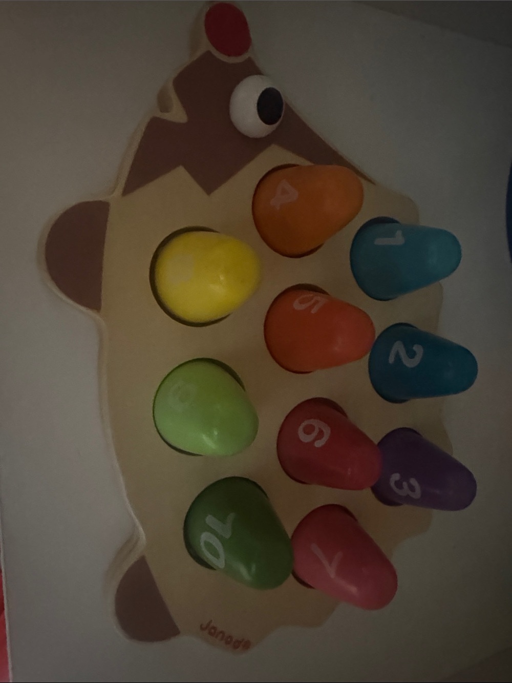 Wooden Number Matching Pop-Up Hedgehog Toy - Multicolor